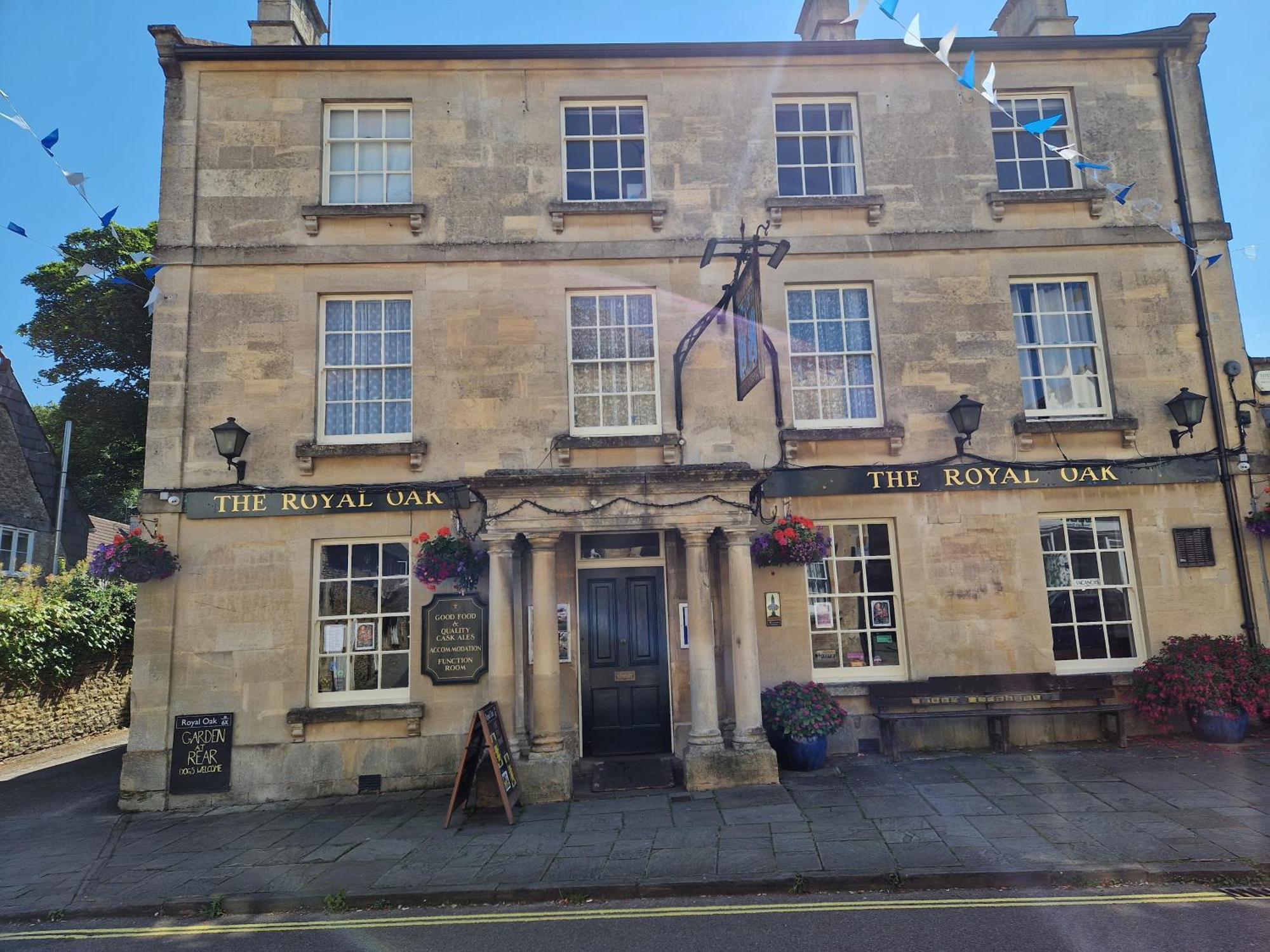 Hotel The Royal Oak Corsham Exterior foto